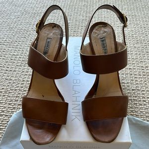 Manoolo Blahnik tan open toed leather heels. 39.5